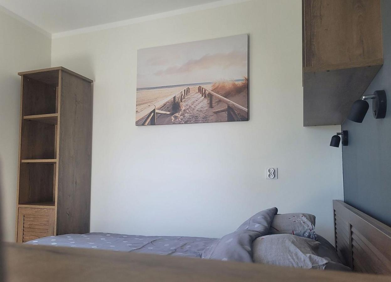 Pobierowo Baltic Apartament Turkusowy المظهر الخارجي الصورة