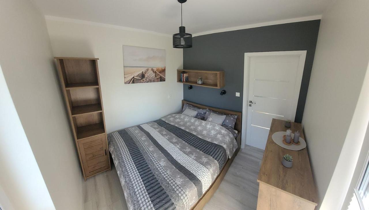 Pobierowo Baltic Apartament Turkusowy المظهر الخارجي الصورة